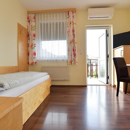 Hotel Blumenhof Wegleitner Illmitz Zewnętrze zdjęcie