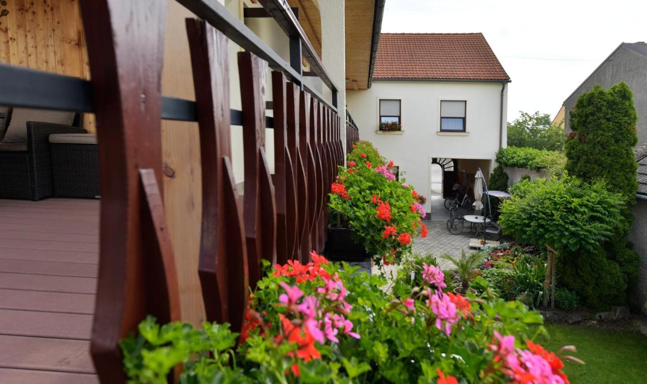 Hotel Blumenhof Wegleitner Illmitz Zewnętrze zdjęcie