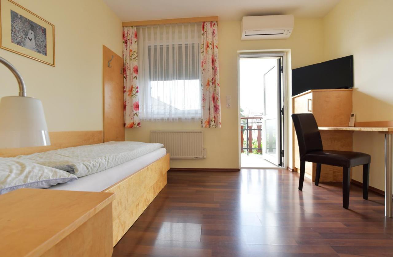 Hotel Blumenhof Wegleitner Illmitz Zewnętrze zdjęcie